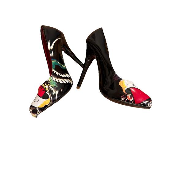 Ed Hardy With Heart Wings Graphic High Heel Pumps US Size 6 Women Used - Picture 3 of 5